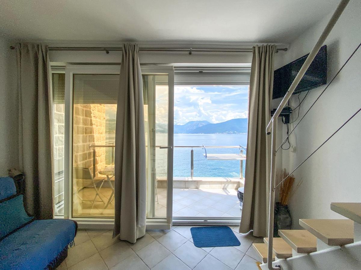 Leut Apartments Tivat Exterior photo
